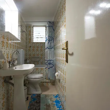 Lovely Small At Center Апартаменты Ираклион